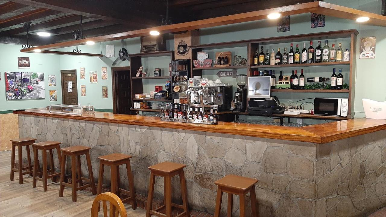 Hostal Rio Duero Molinos de Duero Zewnętrze zdjęcie