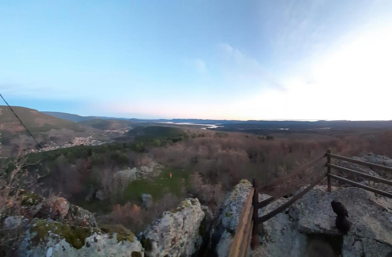 Hostal Rio Duero Molinos de Duero Zewnętrze zdjęcie
